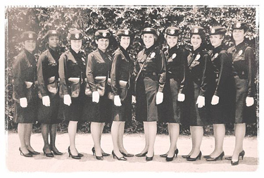 lapd-uniforms-back-in-the-day-for-women-1950s