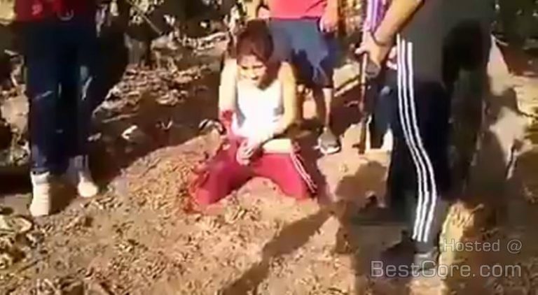 young-woman-arm-cut-off-alive-decapitation-cartel-mexico-768 脳 422-1.